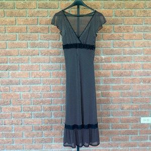 Dainty polka dot midi dress